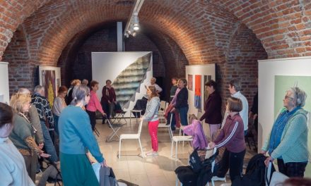 Club de kinetoterapie pentru seniori + vizită de expoziții de artă la habitat B1
