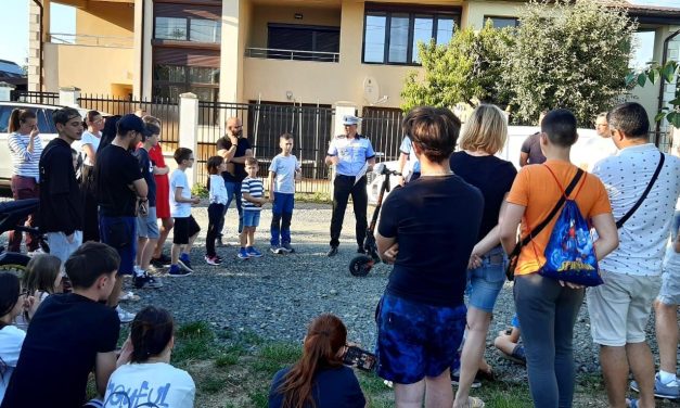 Măsuri de urgență în Dumbrăvița, după tragediile rutiere cu minori: Poliția, primăria și SMURD-ul au ieșit în stradă pentru a discuta cu părinții și copiii